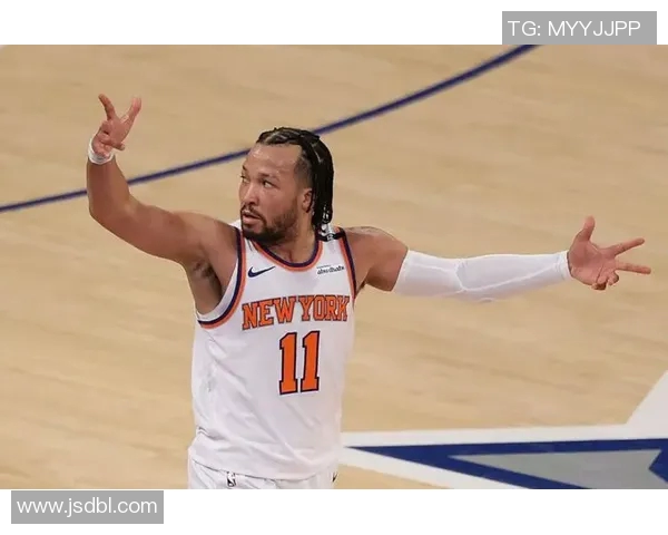 状态火热!布伦森半场13中8得到23分2篮板5助攻