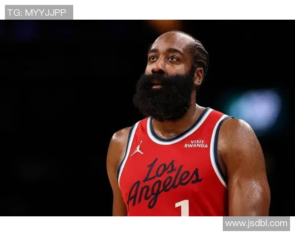 快船101-129魔术 球员评价:哈登满分,4人及格,8人低迷