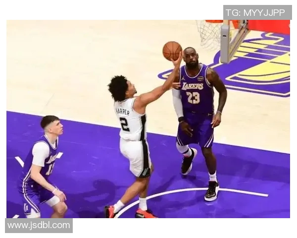 湖人119-132马刺无缘四强 球员评价：4人良好，5人低迷